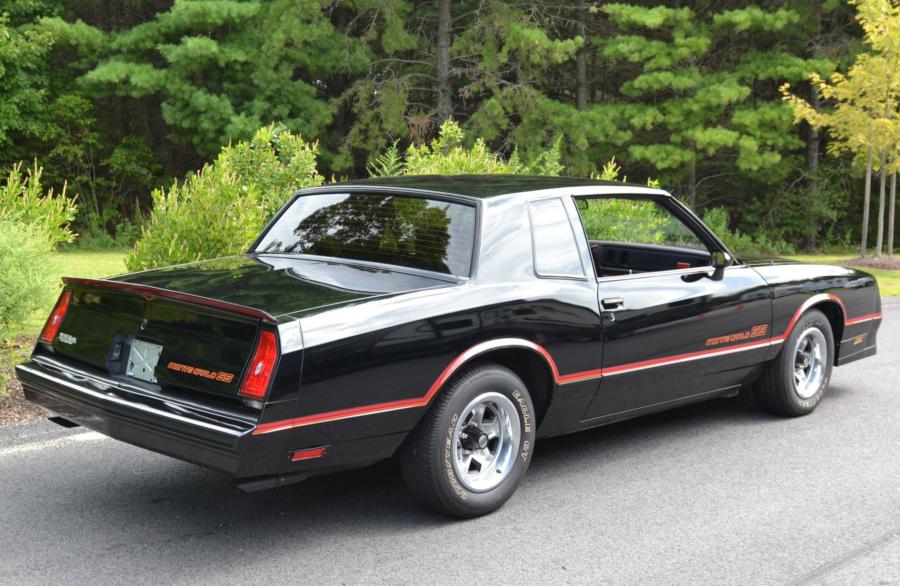  Chevrolet Monte Carlo SS 1985 года  (фото 13 из 69)